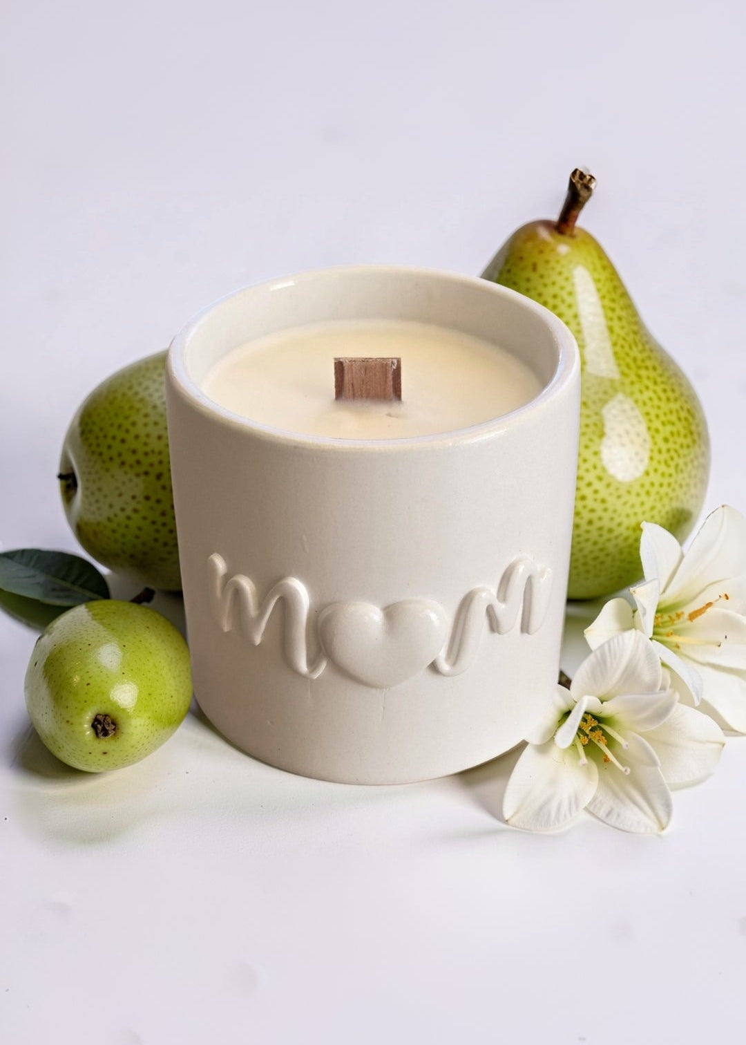 Pear & Freesia | MoM